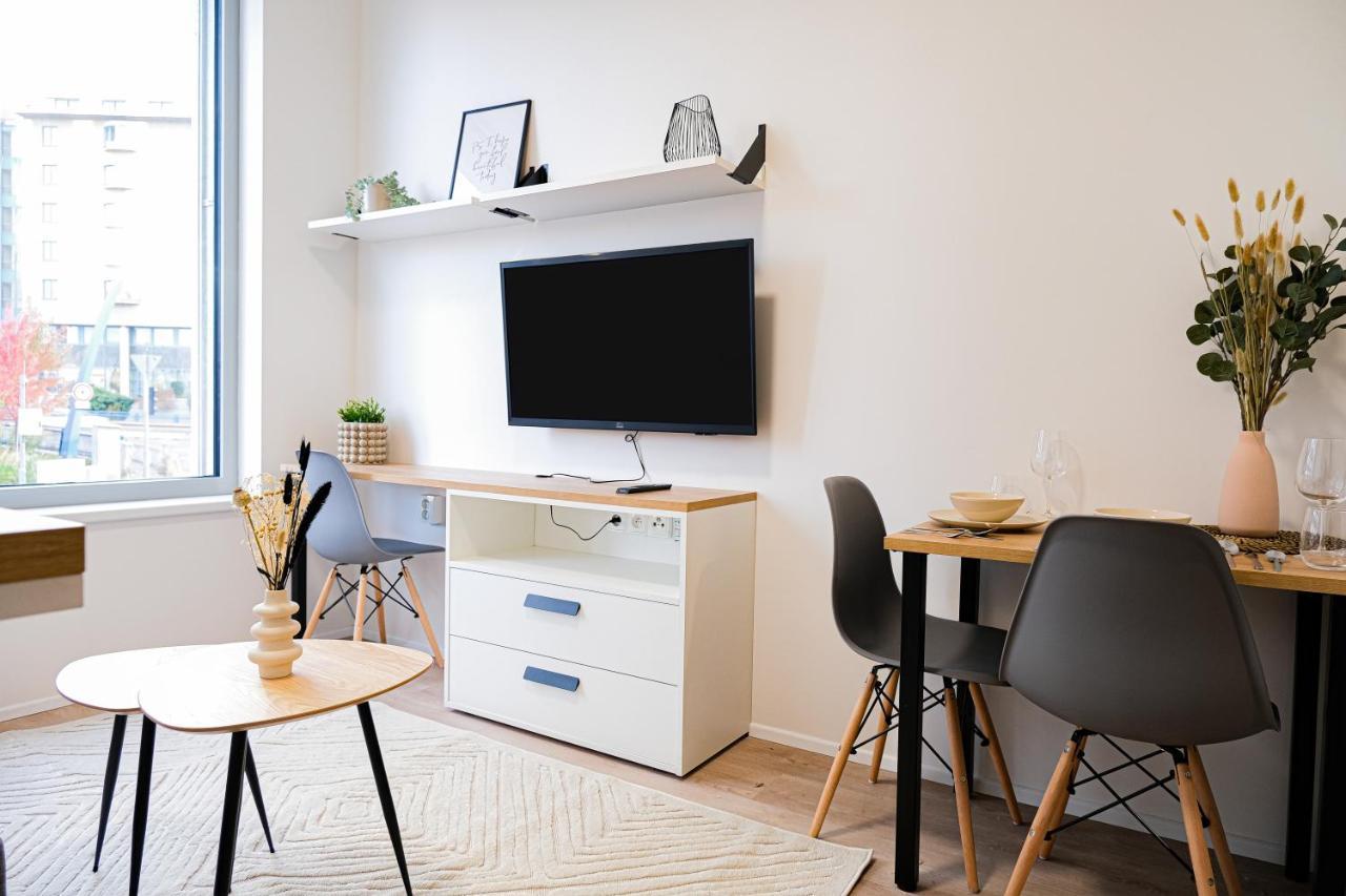 Mymozart Apartments Prague By Rentero Property エクステリア 写真