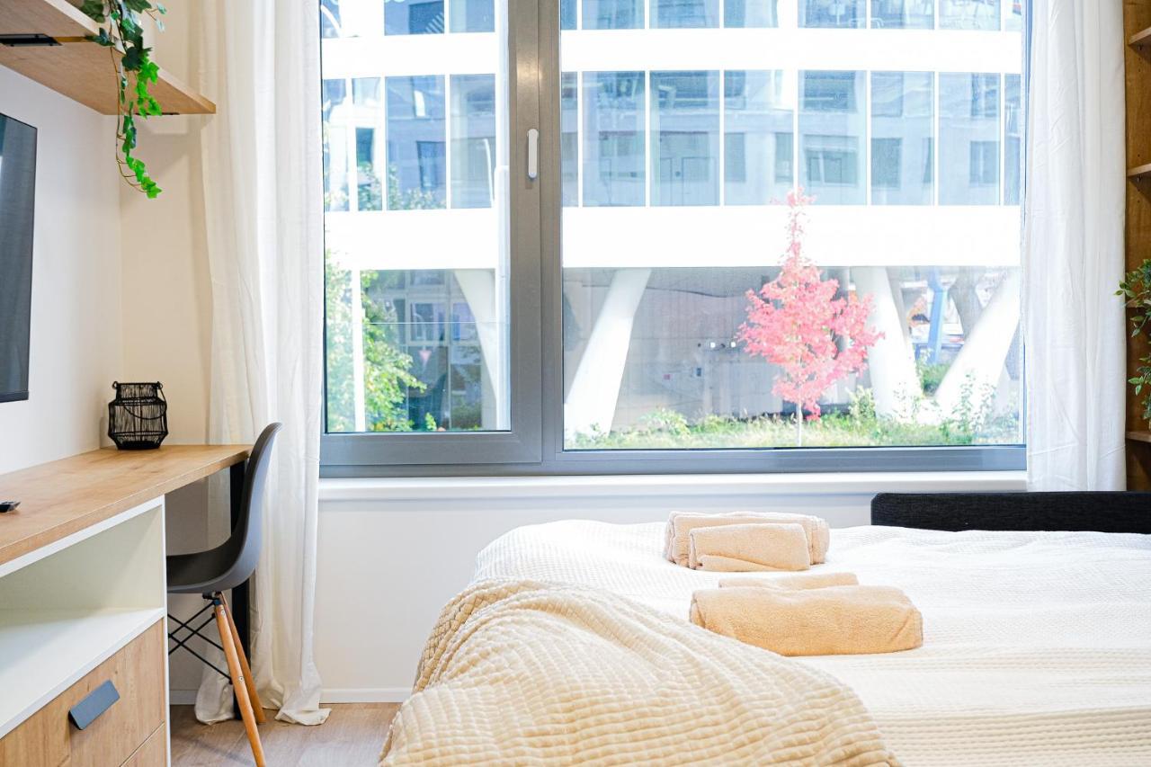 Mymozart Apartments Prague By Rentero Property エクステリア 写真